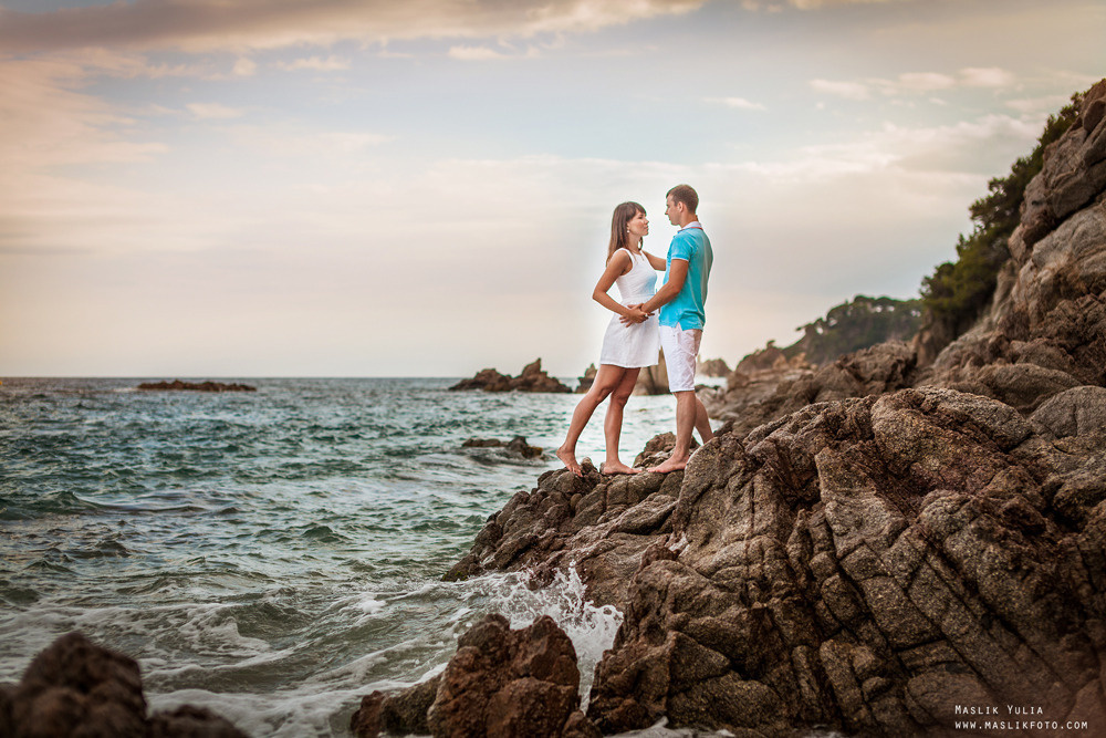 Incredible photo shoot in the Gardens of Saint Clotilde on the Costa B. Photographer in Barcelona Spain Maslik Yulia