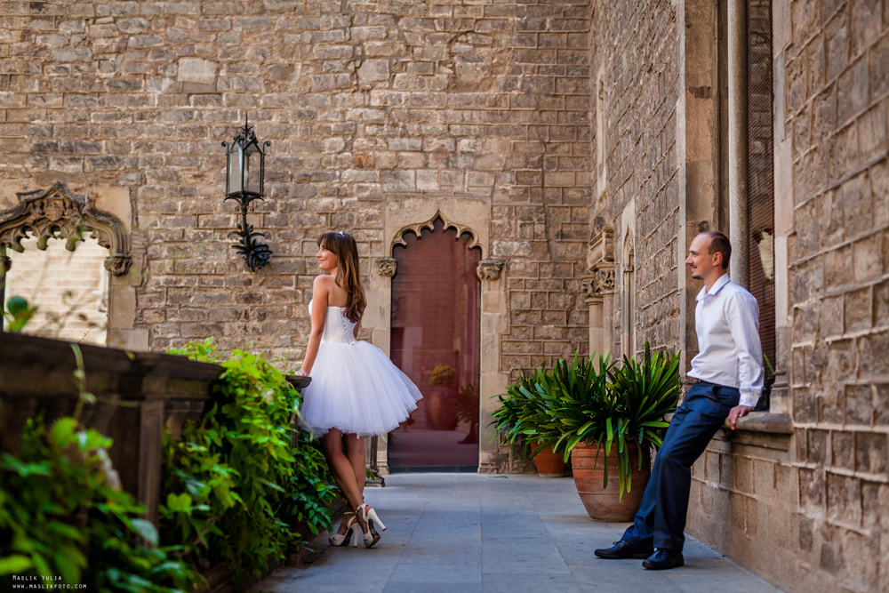 Luna de miel en barcelona. Fotógrafo en Barcelona Maslik Yulia