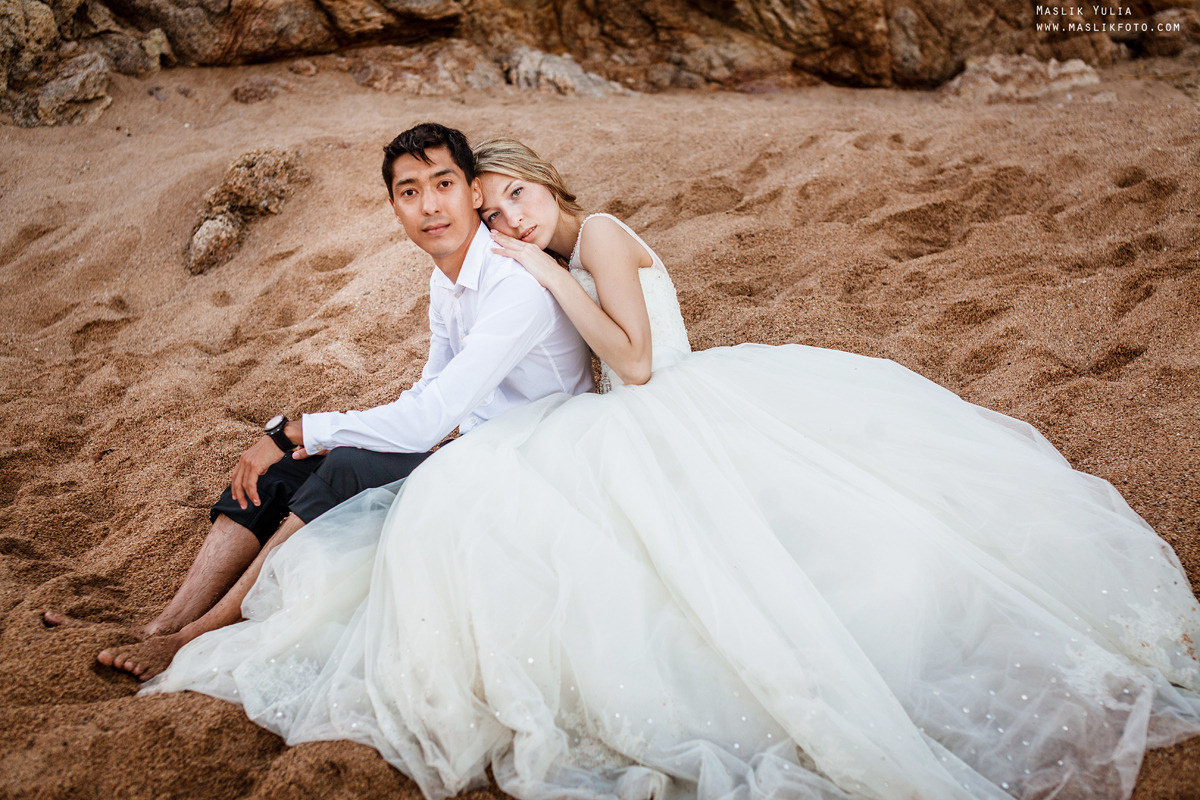 Sesión fotográfica de boda en la Costa Brava. Fotógrafo en Barcelona Maslik Yulia