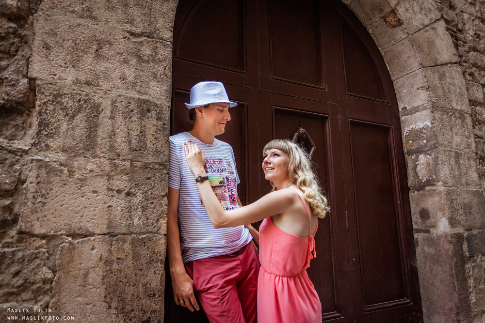 Colorida sesión de fotos en Barcelona. Fotógrafo en Barcelona Maslik Yulia