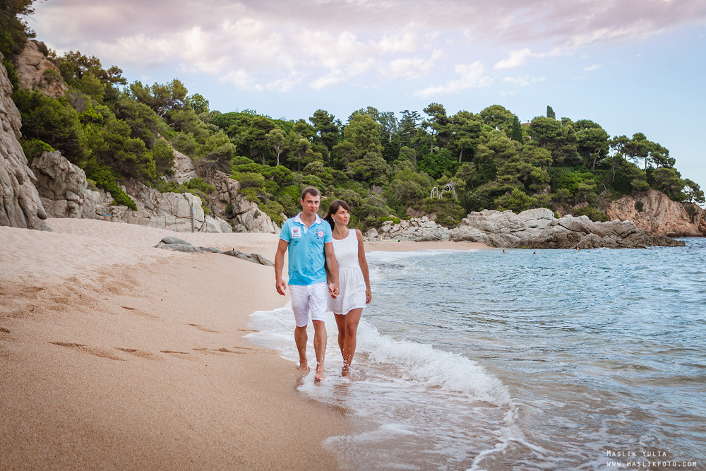 Incredible photo shoot in the Gardens of Saint Clotilde on the Costa B. Photographer in Barcelona Spain Maslik Yulia