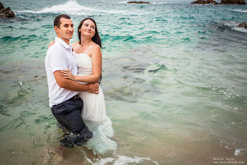 Sesión de fotos de boda en el Parque Laberinto de Barcelona. Fotógrafo en Barcelona Maslik Yulia