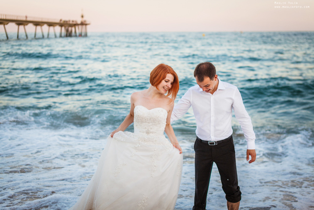 Soleada sesión de fotos en Barcelona. Fotógrafo en Barcelona Maslik Yulia