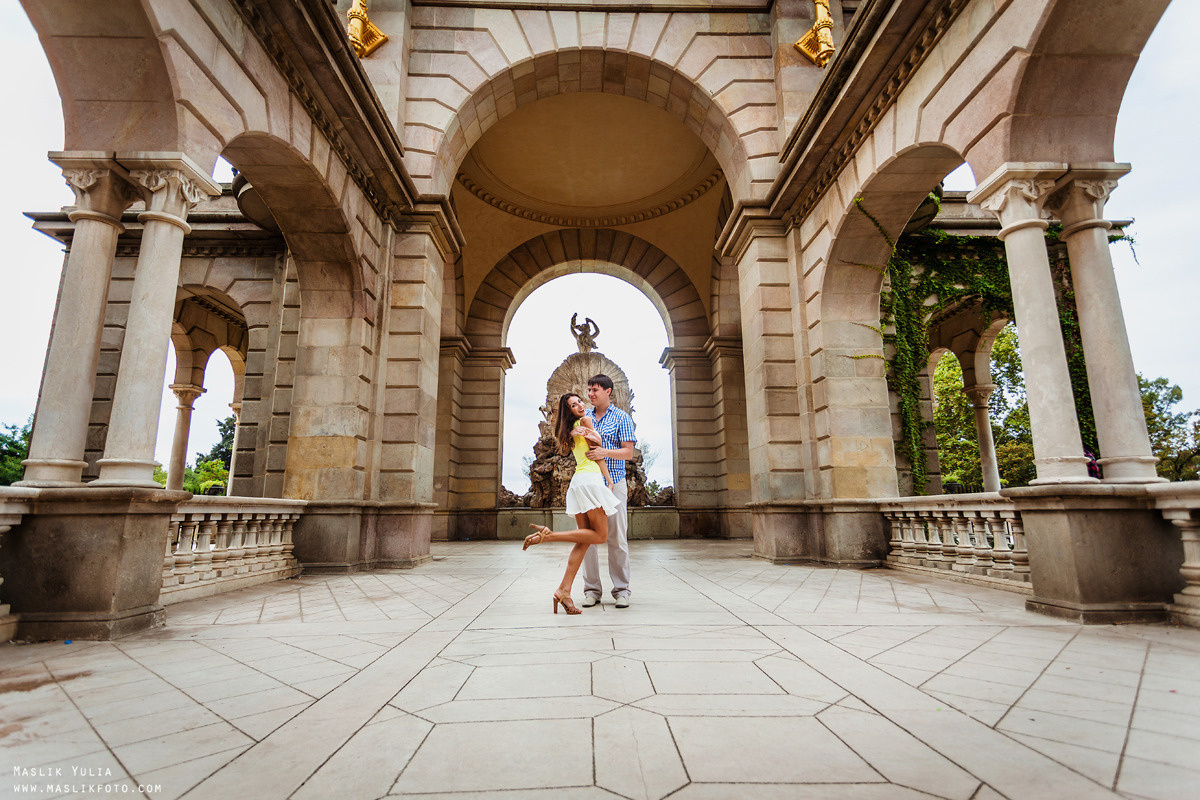 Photoshoot in Barcelona on the most popular route. Photographer in Barcelona Spain Maslik Yulia