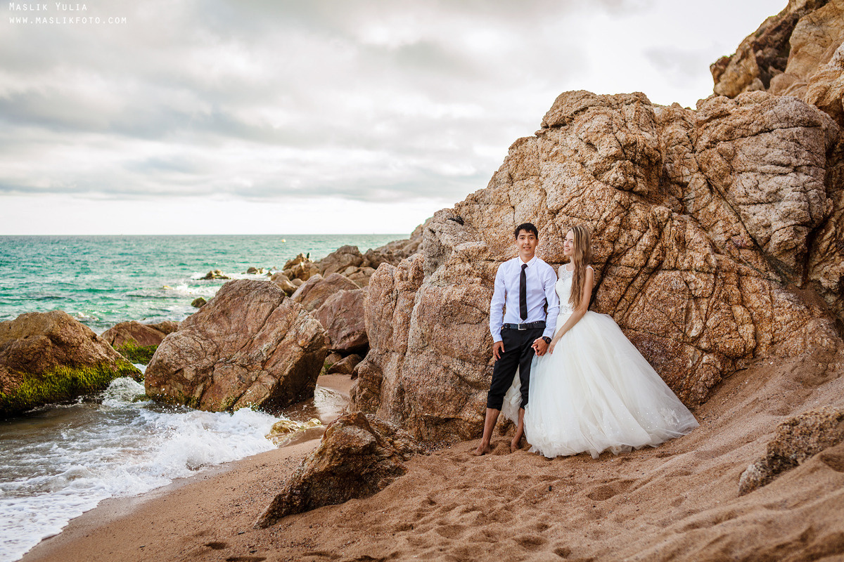 Sesión fotográfica de boda en la Costa Brava. Fotógrafo en Barcelona Maslik Yulia