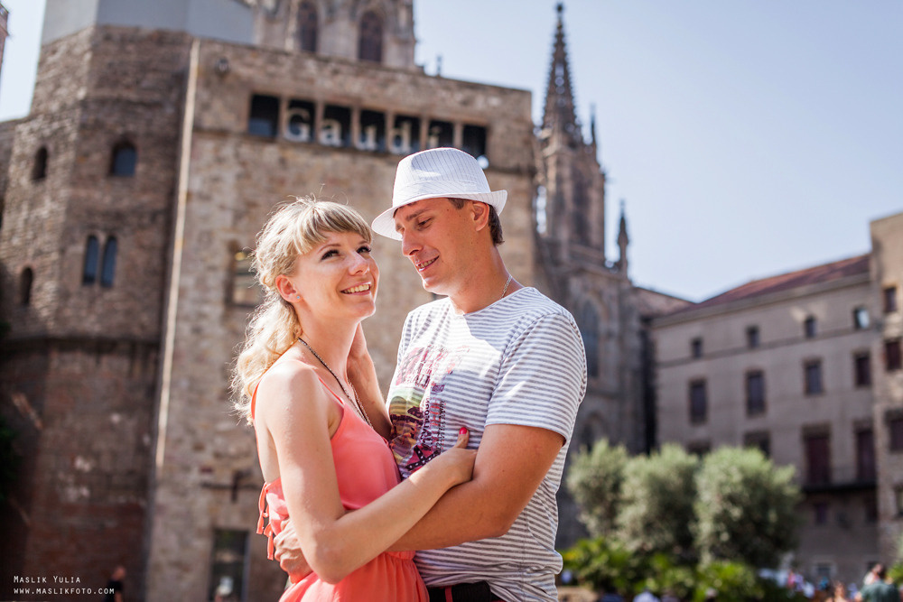 Colorida sesión de fotos en Barcelona. Fotógrafo en Barcelona Maslik Yulia