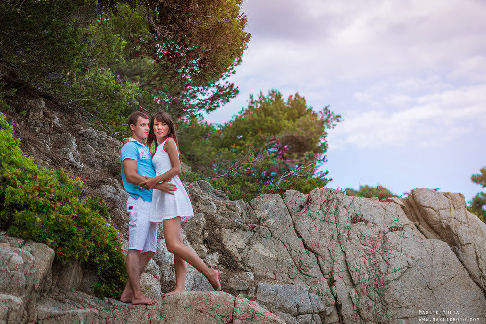 Incredible photo shoot in the Gardens of Saint Clotilde on the Costa B. Photographer in Barcelona Spain Maslik Yulia