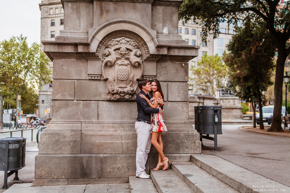 Photoshoot in Barcelona on the most popular route. Photographer in Barcelona Spain Maslik Yulia