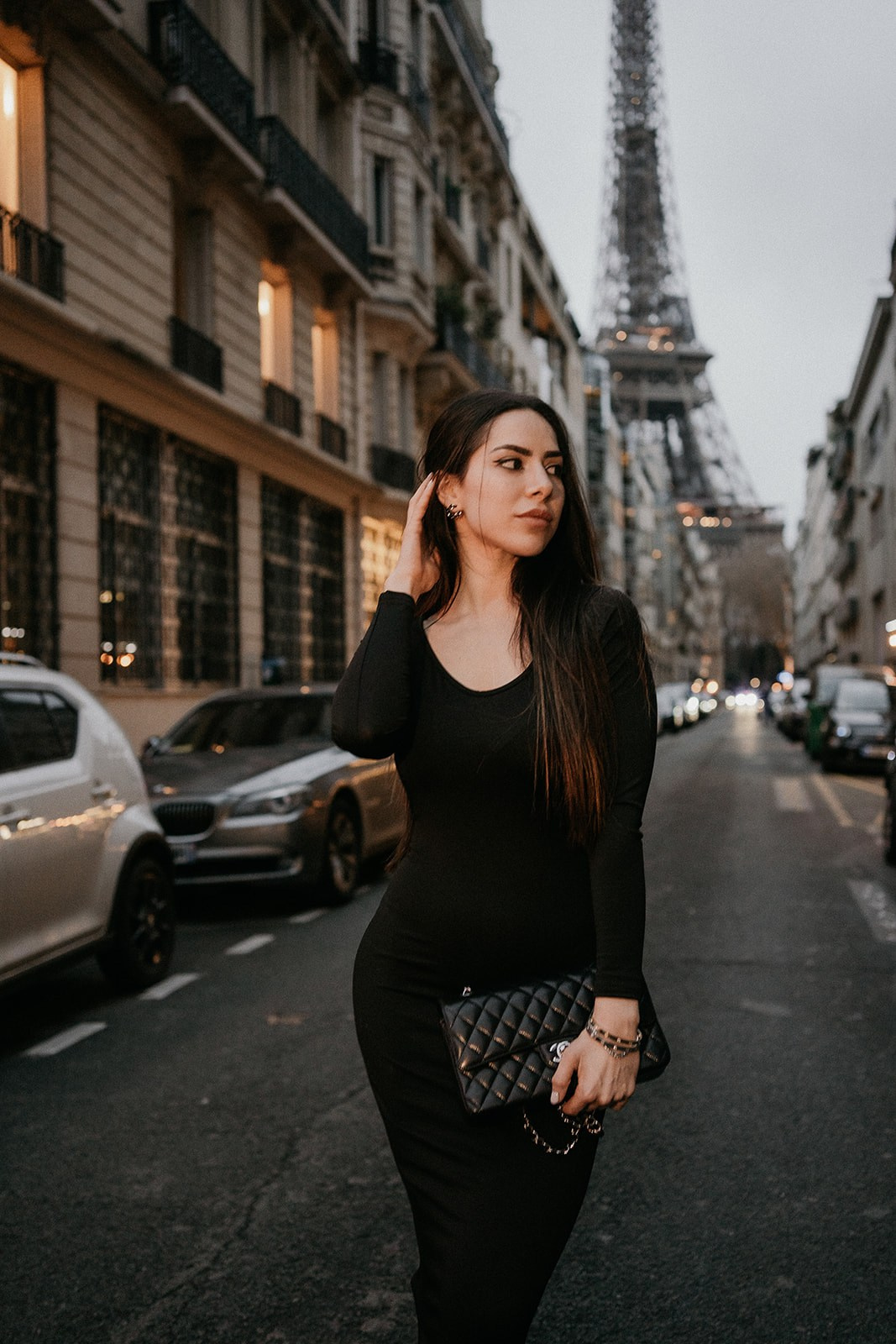 Photographer in Paris Yulia Shkadina | Couples, engagement, pre-wedding, individual photo-shoots in Paris at the best locations