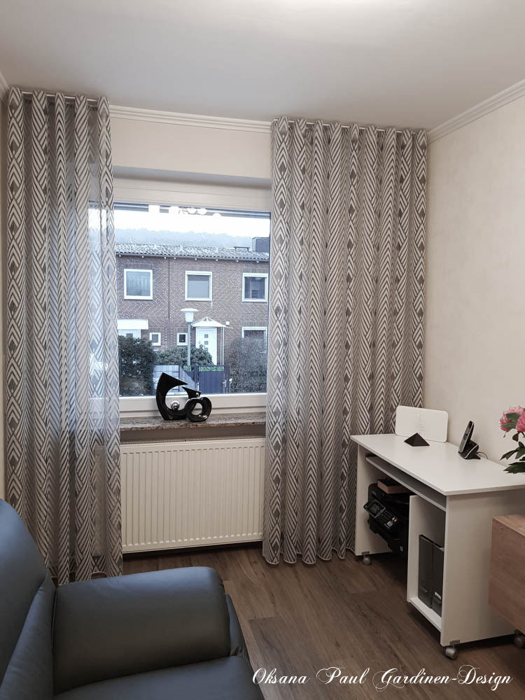 Oksana Paul-Gardinen-Design Oksana Paul ✧ Art of Gardinen & Textile Design ✧ Polymer Clay Art & Handmade Creatures