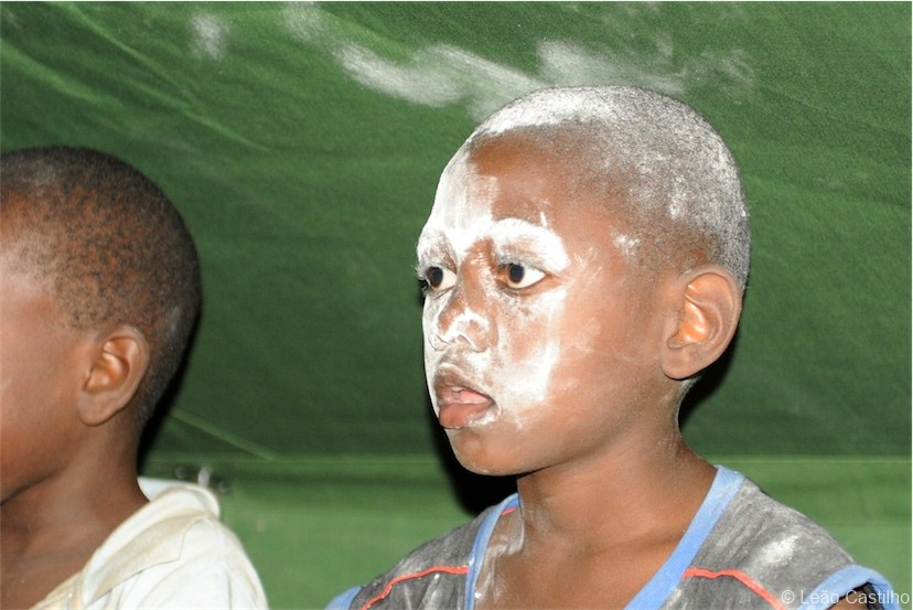 Photos of volunteer work in Congo. Simbahalu