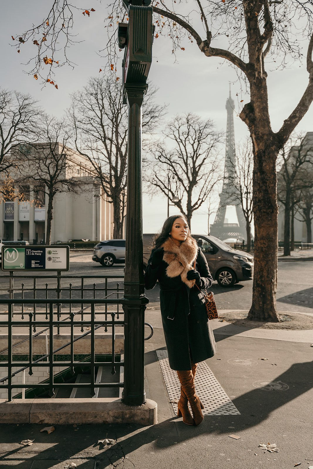 Photographer in Paris Yulia Shkadina | Couples, engagement, pre-wedding, individual photo-shoots in Paris at the best locations
