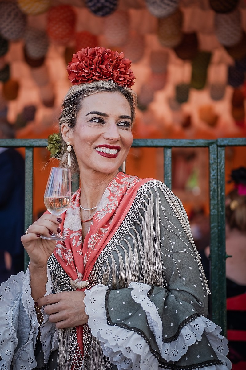 Feria de Abril 2025: un universo de luz, arte y raíces
