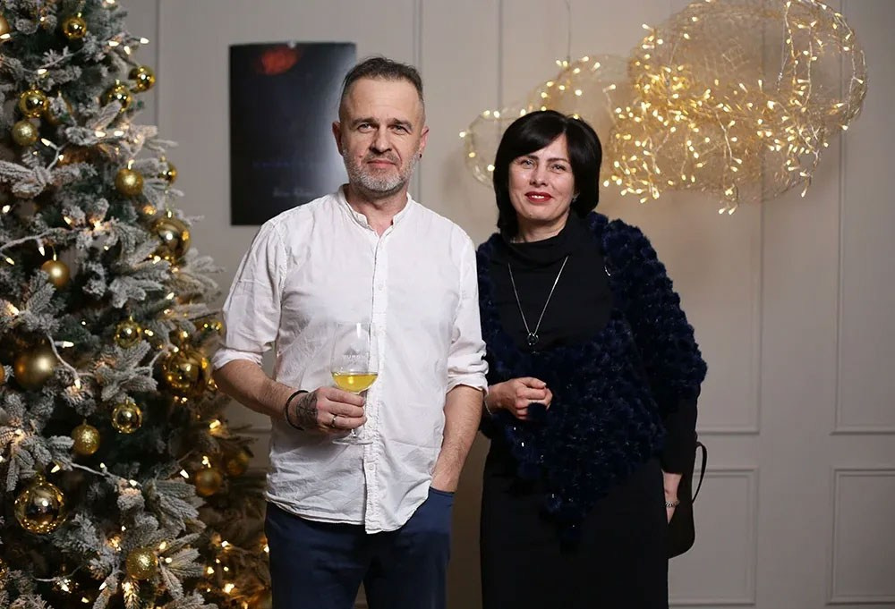 Открытие выставки Романа Рыбалёва «Календарь 2022». Școala de fotografie lui Roman Ribaliov. Orașul Chișinău, Moldova