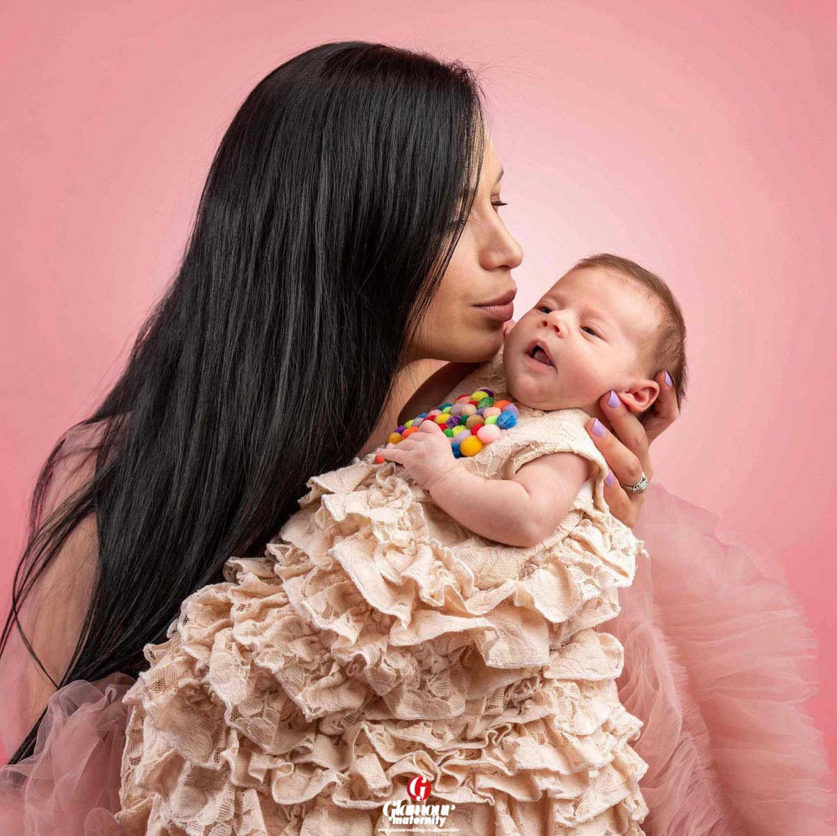 Newborn. Maternity, newborn and family photographer in London United Kingdom