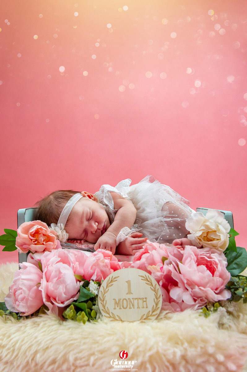 Newborn. Maternity, newborn and family photographer in London United Kingdom