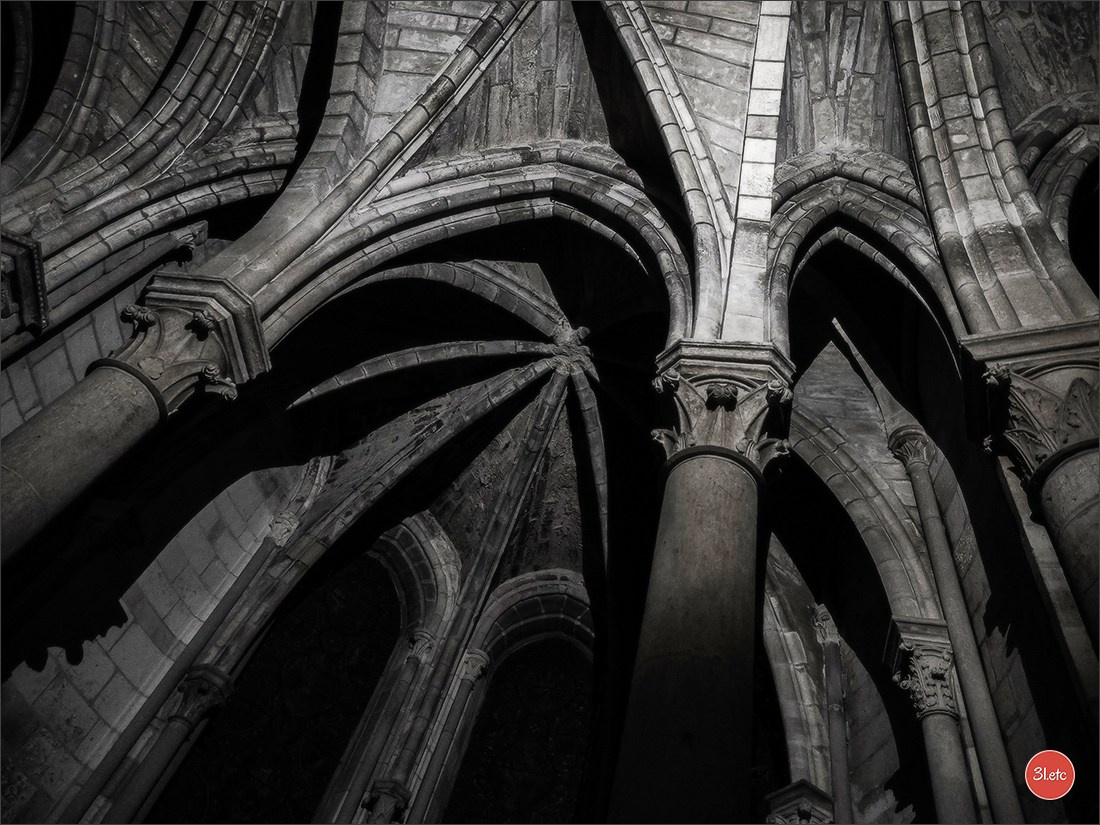 Église Collégiale Notre-Dame-en-Vaux 🇫🇷 Châlons-en-Champagne. Photographe à Strasbourg | Portraits, Studio, Enfants, Événements