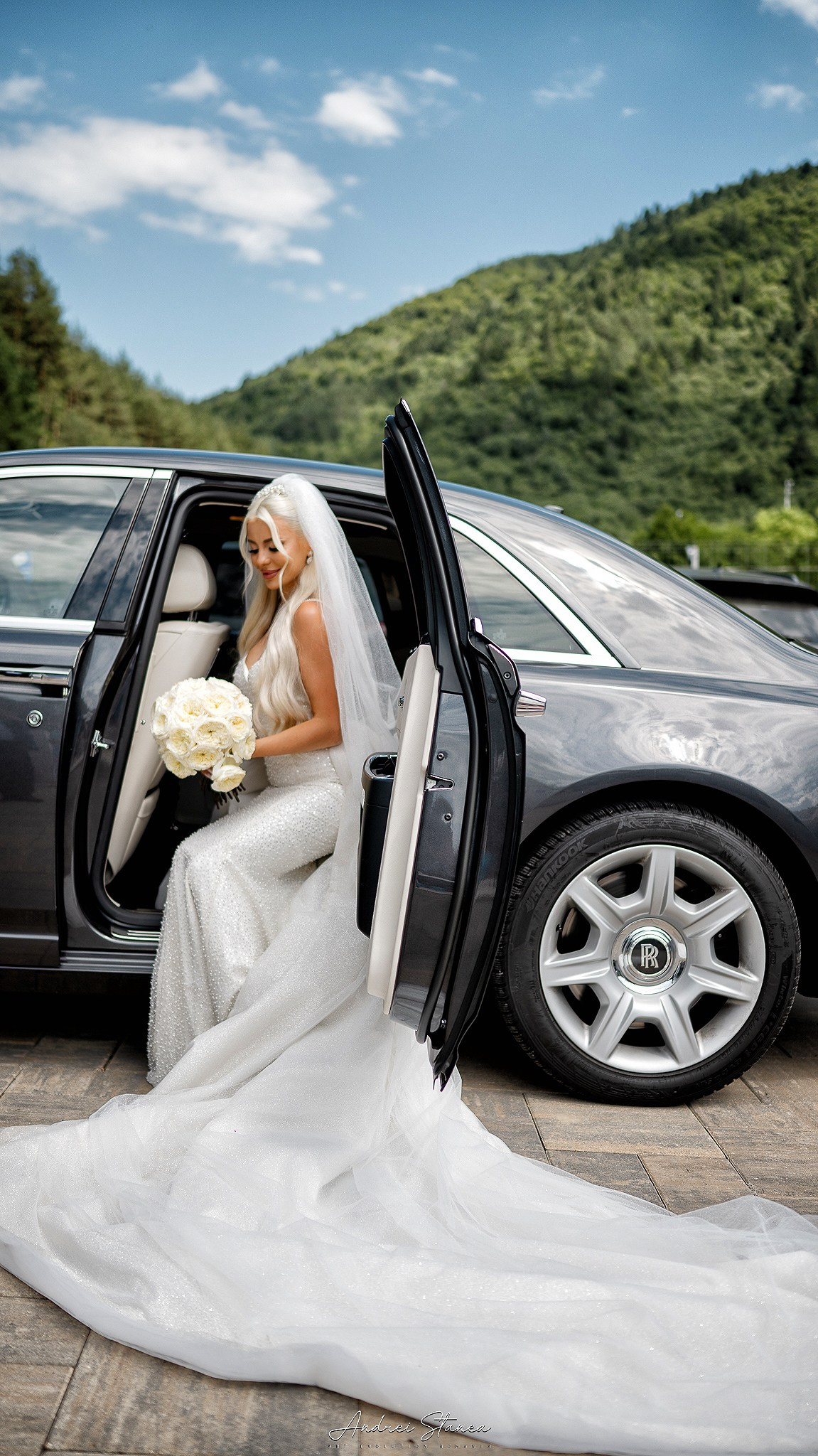 Claudia & Mircea. Andrei Stanea