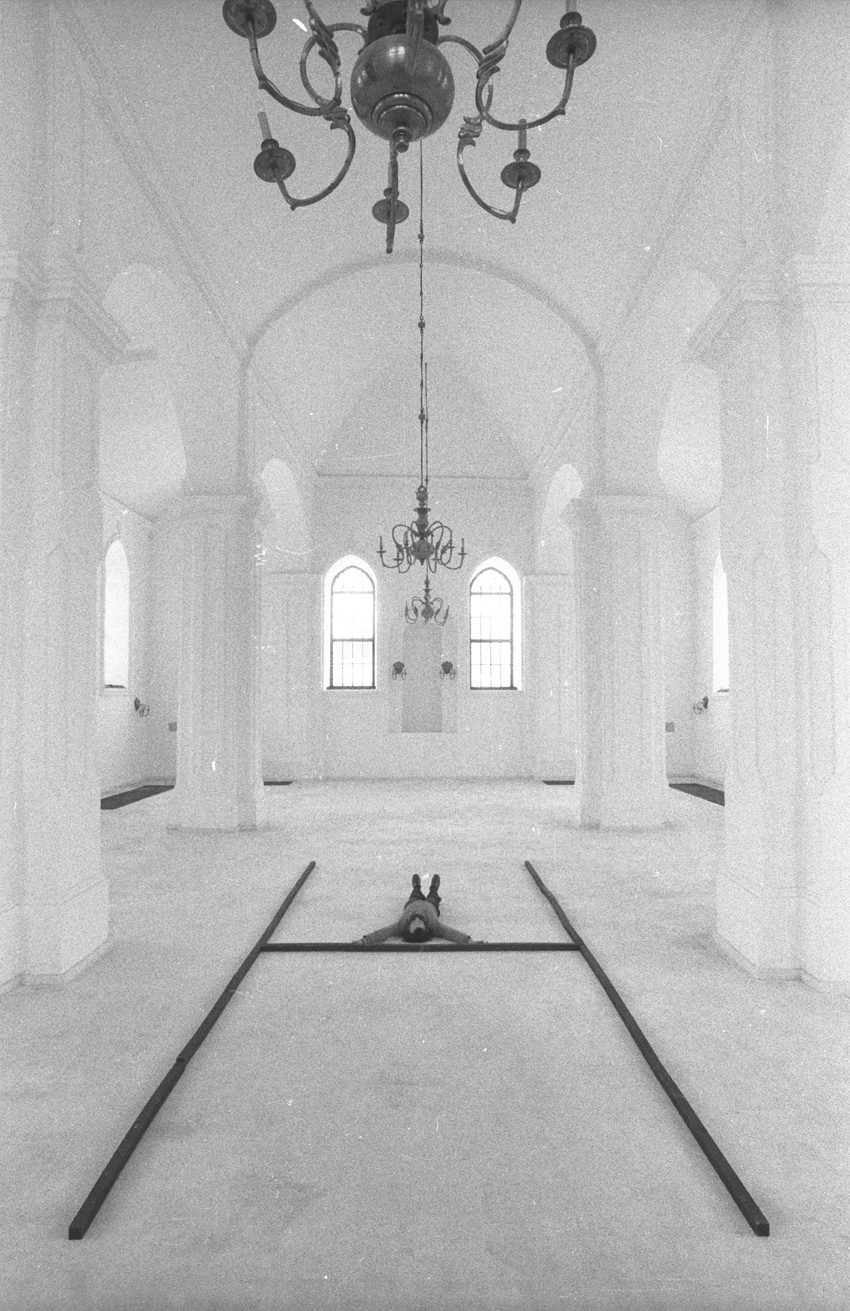 Meditation — Synagogue, Sejny — 1988. Andrzej Strumillo