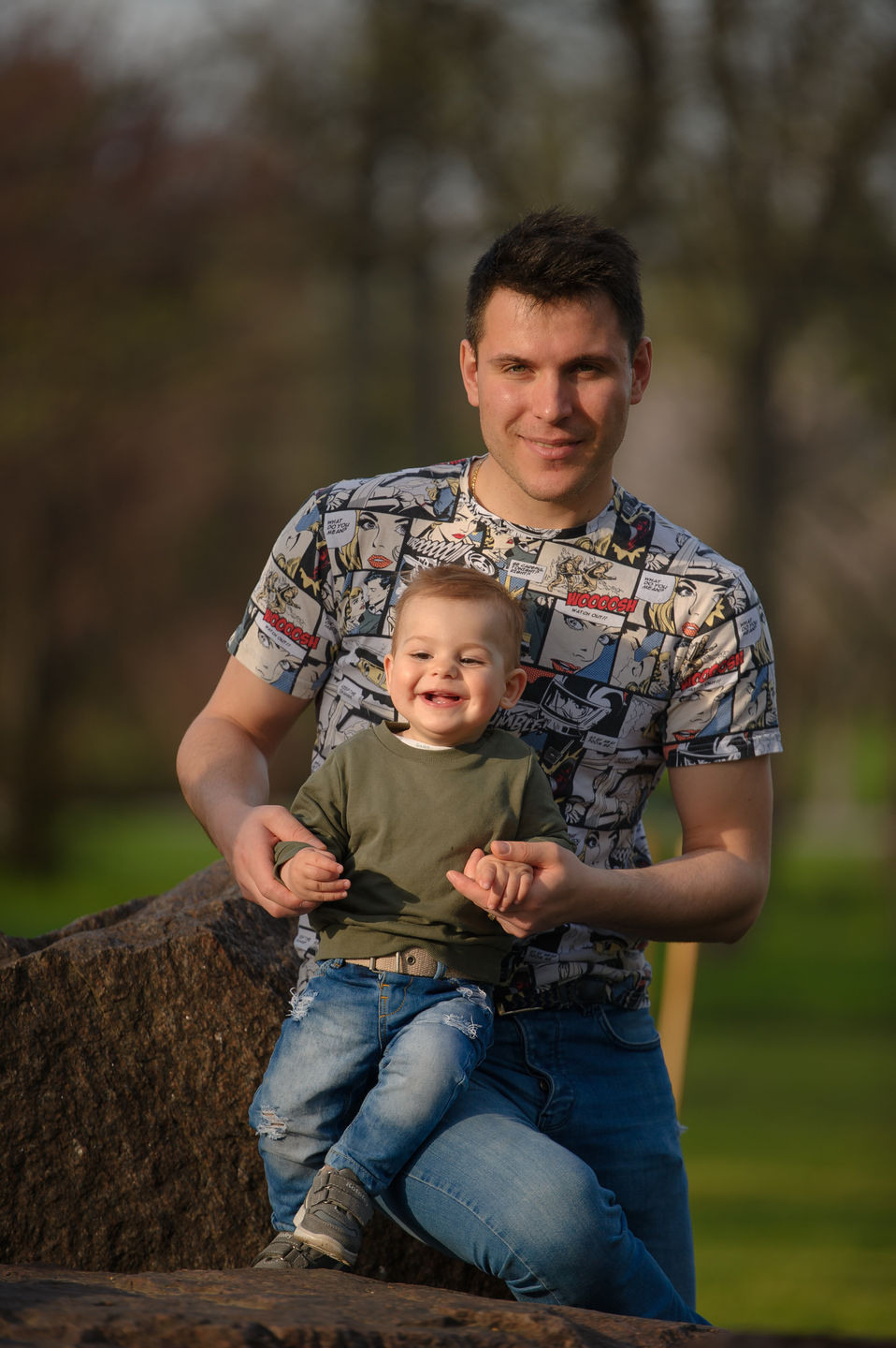 Весенняя Фотосессия Илюши в Тюльпанах. Семейный фотограф в Кишинёве THOMAS SHTIFT