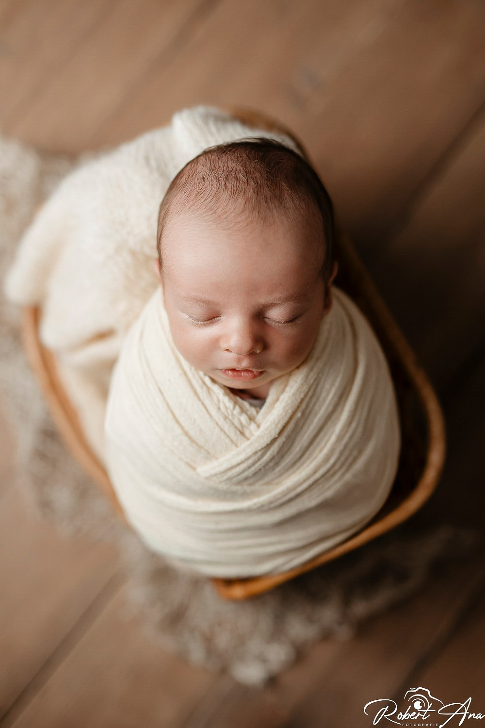 Bebeluși. Robert Blaj - Fotograf Nuntă Iași
