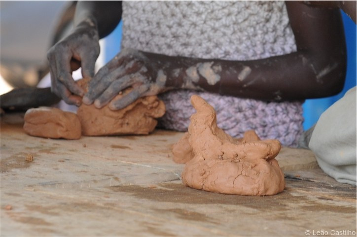 Photos of volunteer work in Congo. Simbahalu