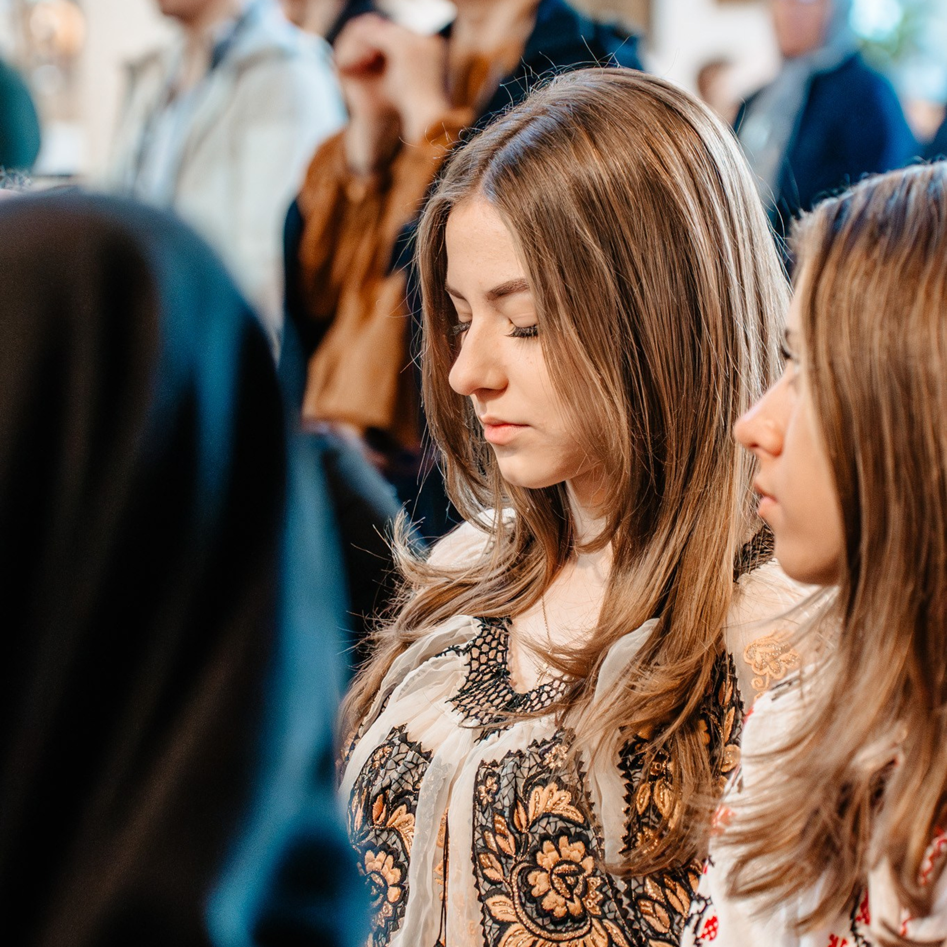 Sambata lui Lazar si Hramul la Biserica Romaneasca din Southampton — Slujba arhiereasca oficiata de PS Parinte Atanasie. TANTAN IONUT FOTO & FILM