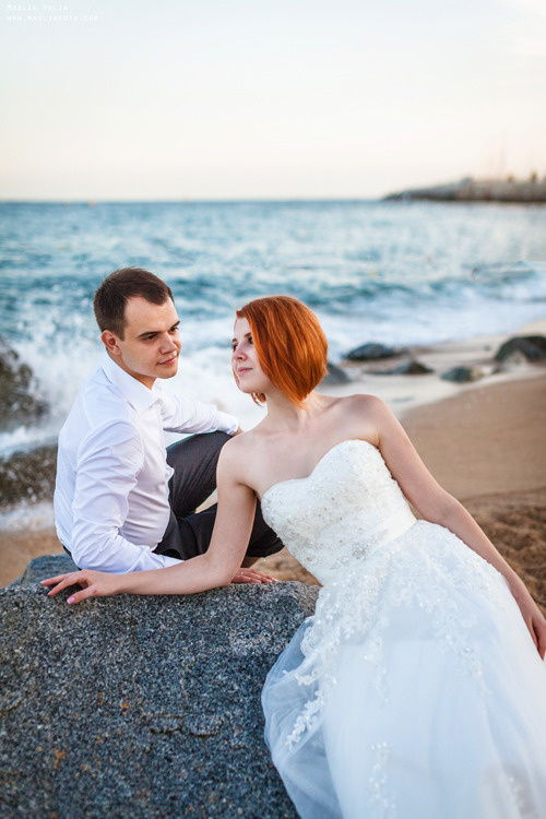 Soleada sesión de fotos en Barcelona. Fotógrafo en Barcelona Maslik Yulia