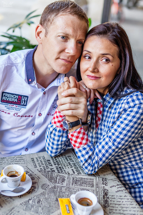 Happy family photo shoot in Barcelona. Photographer in Barcelona Spain Maslik Yulia