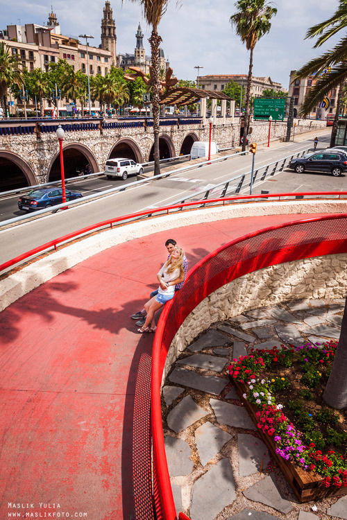 Romantic photo session in Barcelona. Photographer in Barcelona Spain Maslik Yulia