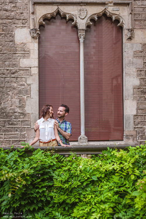 Fun photo shoot in Barcelona. Photographer in Barcelona Spain Maslik Yulia