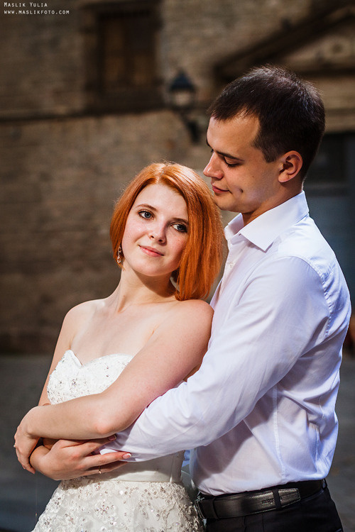 Soleada sesión de fotos en Barcelona. Fotógrafo en Barcelona Maslik Yulia