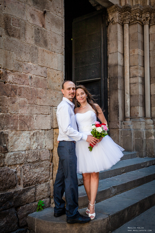 Luna de miel en barcelona. Fotógrafo en Barcelona Maslik Yulia