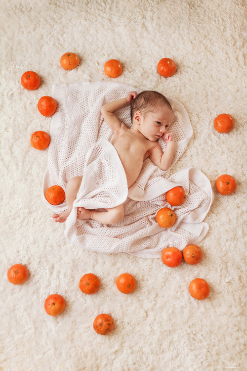Newborn Photographer in Barcelona. Photographer in Barcelona Spain Maslik Yulia