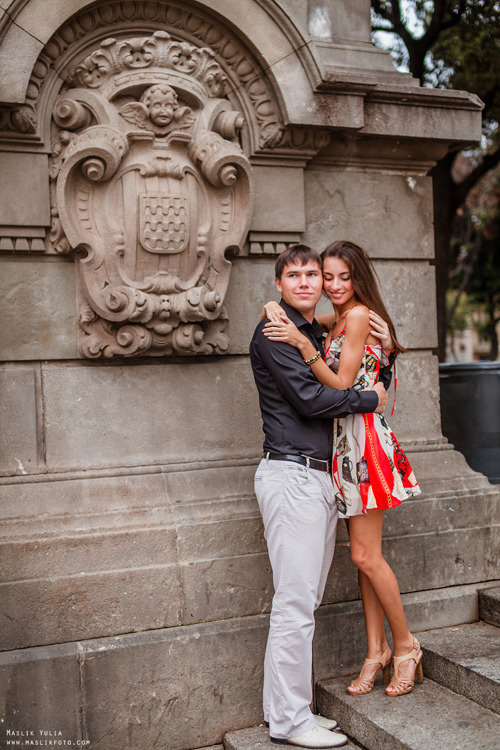 Photoshoot in Barcelona on the most popular route. Photographer in Barcelona Spain Maslik Yulia