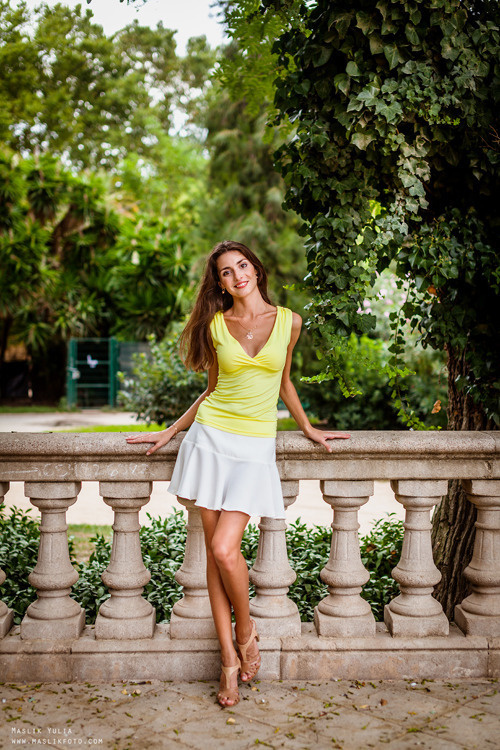 Photoshoot in Barcelona on the most popular route. Photographer in Barcelona Spain Maslik Yulia