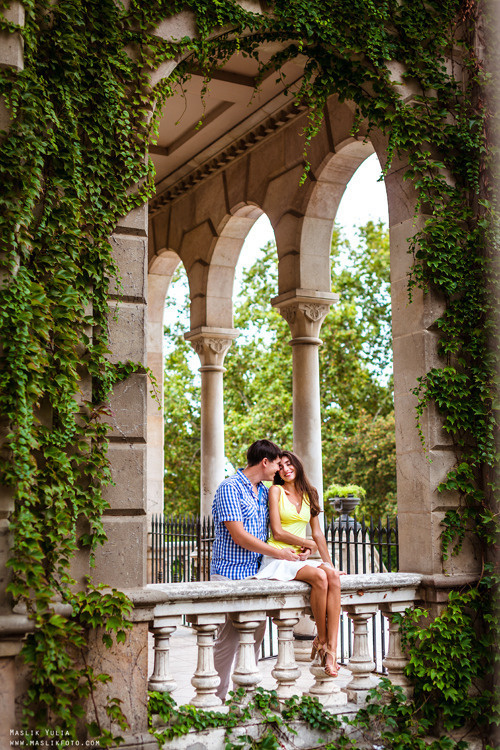 Photoshoot in Barcelona on the most popular route. Photographer in Barcelona Spain Maslik Yulia