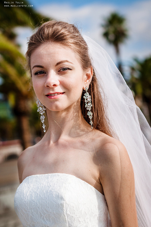 Sesión de fotos de boda en el puerto de Barcelona. Fotógrafo en Barcelona Maslik Yulia