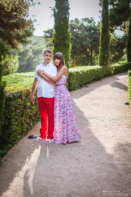 Incredible photo shoot in the Gardens of Saint Clotilde on the Costa B. Photographer in Barcelona Spain Maslik Yulia