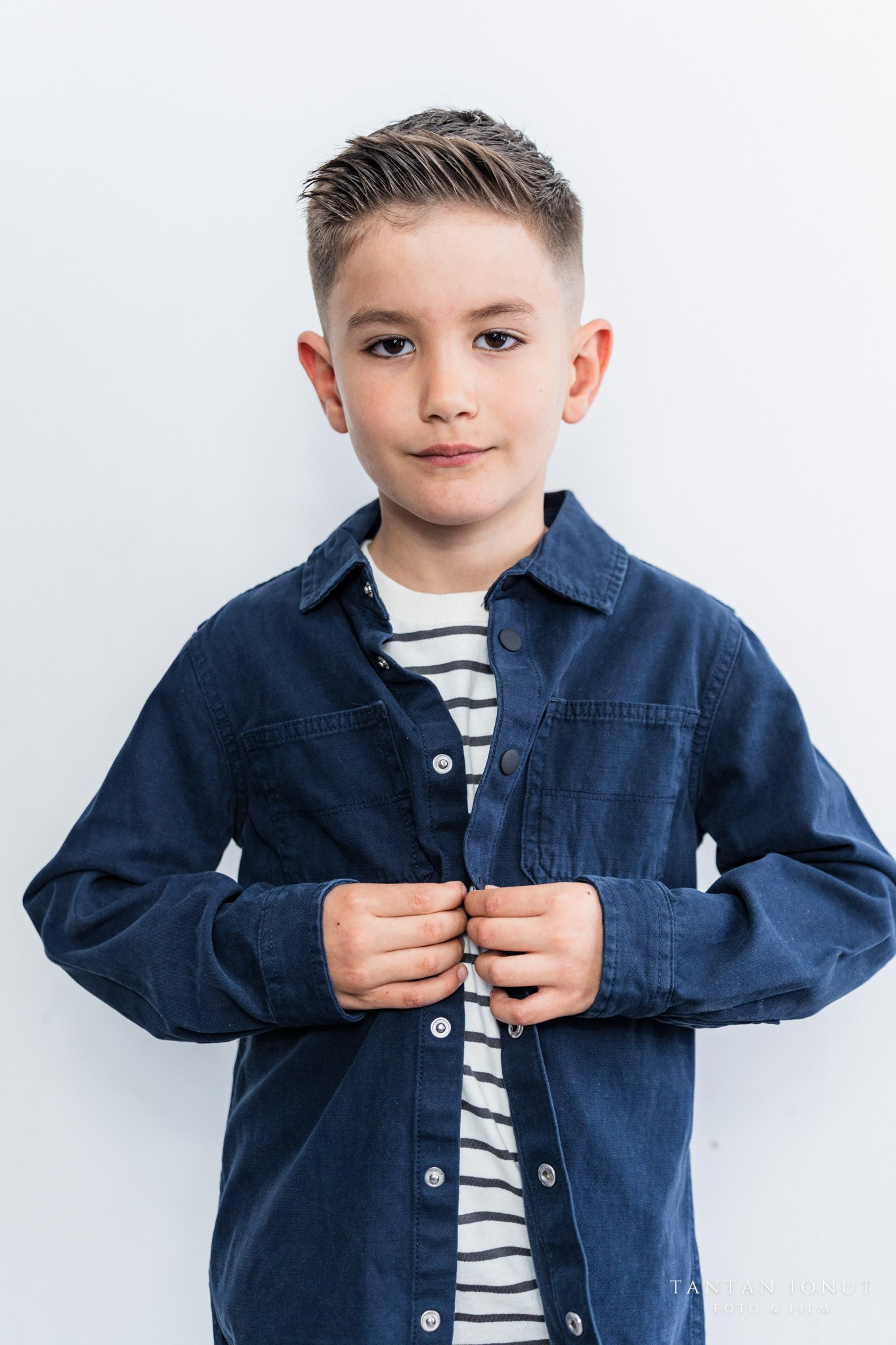 Sedinta foto cu doi copii in Anglia — momente pline de bucurie si emotie. TANTAN IONUT FOTO & FILM