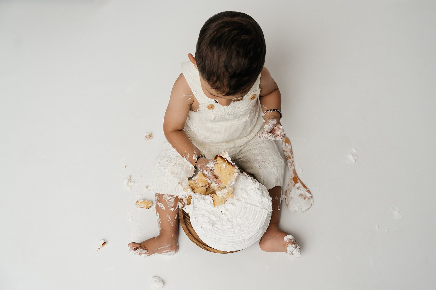 Cake smash session price guide. Newborn and family photographer. Hills District. Sydney