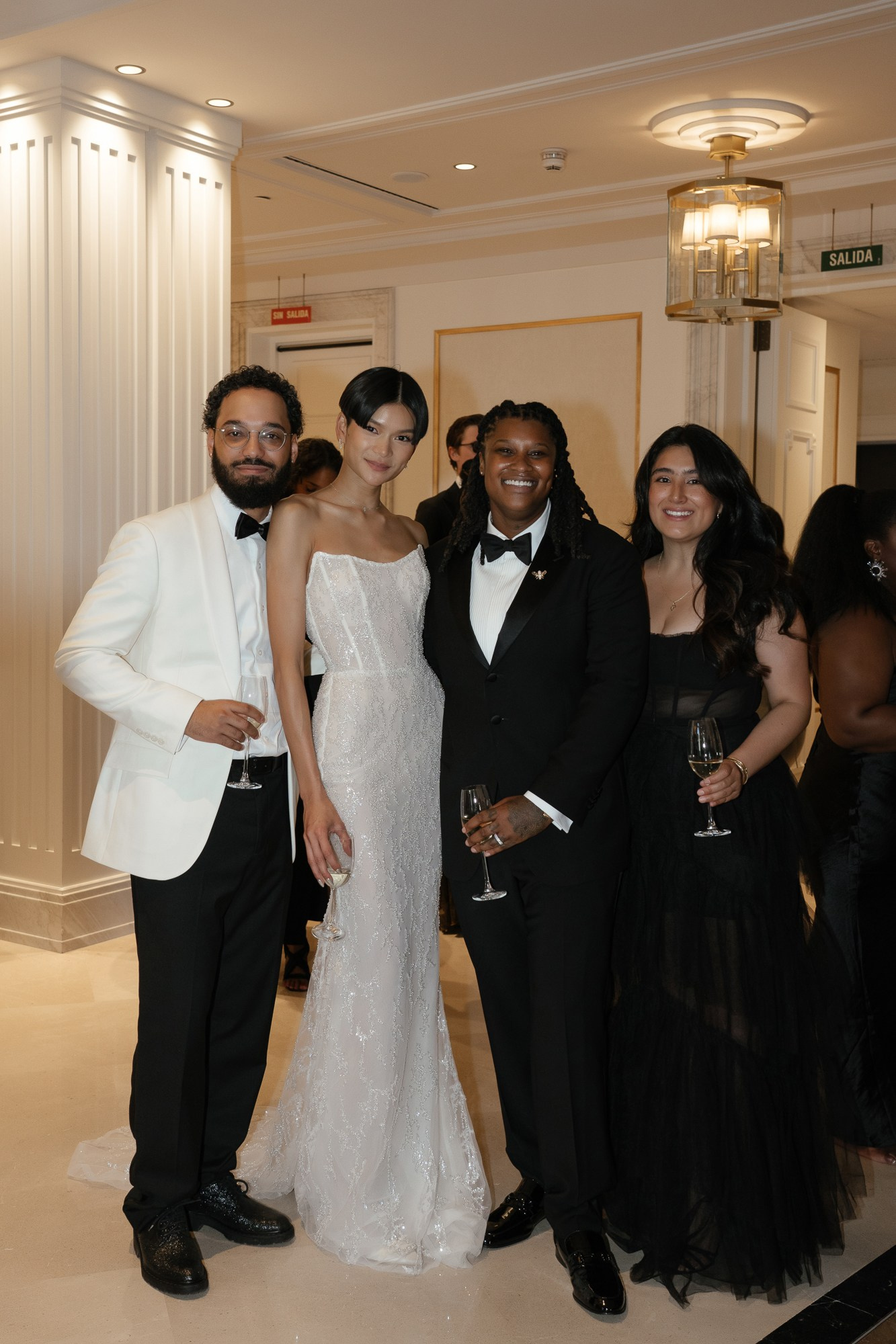 Wedding in famous Four Seasons Hotel, Madrid. Wedding photographer videographer Spain