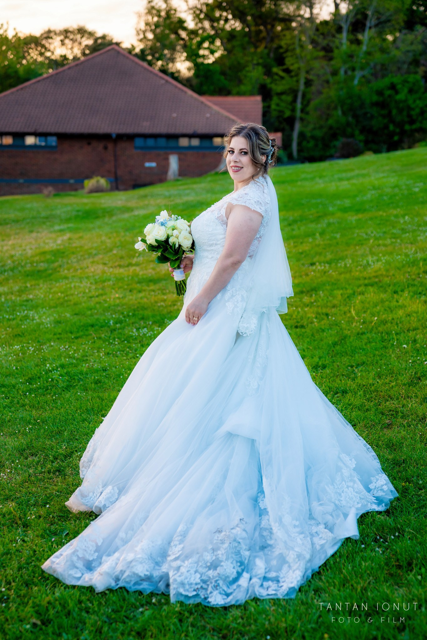 Ioana & Stefan. TANTAN IONUT FOTO & FILM