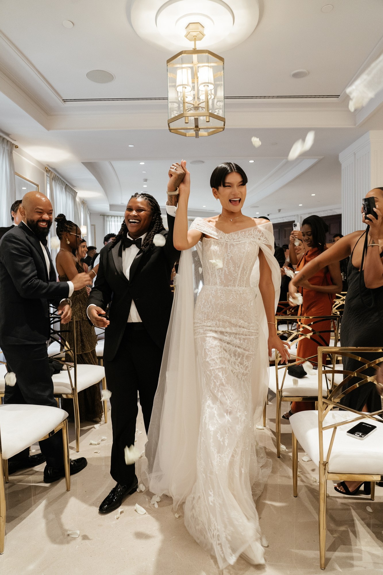 Wedding in famous Four Seasons Hotel, Madrid. Wedding photographer videographer Spain