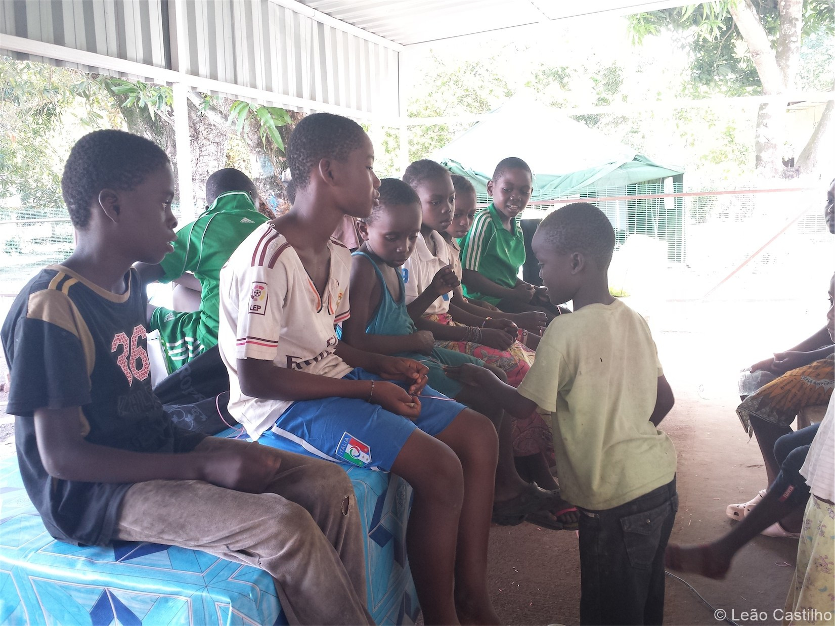 Photos of volunteer work in Congo. Simbahalu