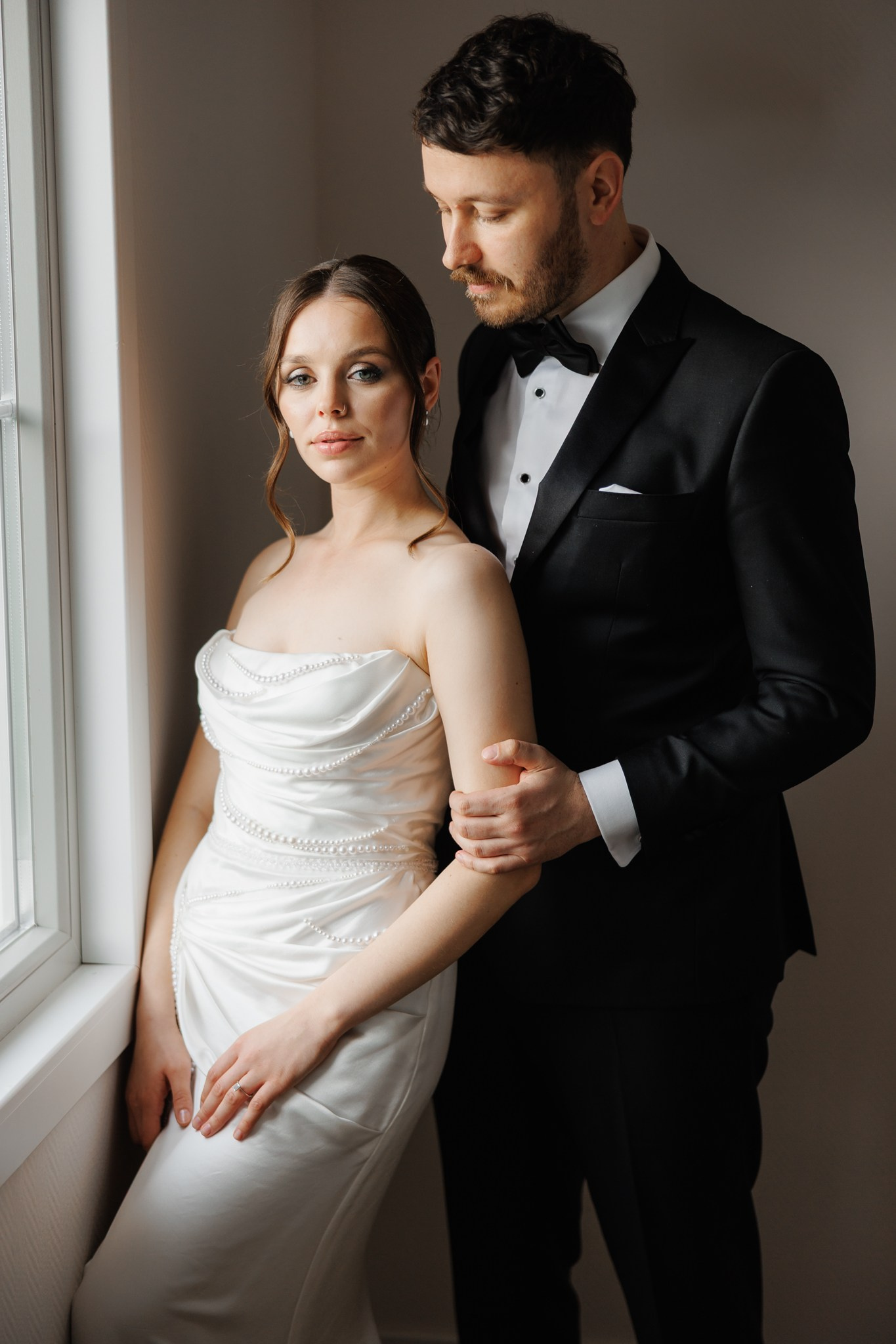 Nuntă în București? Alege un fotograf cu experiență și viziune. Fotografia de nuntă înseamnă mai mult decât poze frumoase, înseamnă armonie, comunicare și simț al raspunderii. Ca fotograf nunta Bucuresti cu experiența, te ajut să te relaxezi și să te bucuri de ziua nuntii.