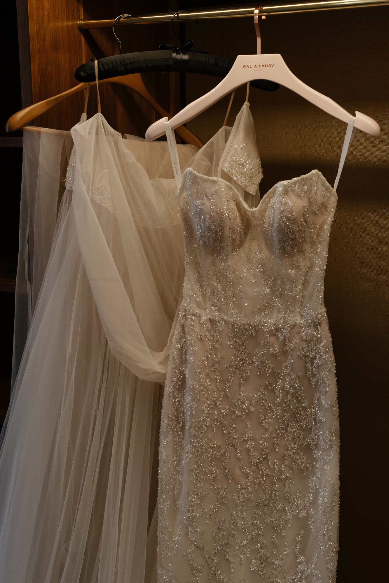 Wedding in famous Four Seasons Hotel, Madrid. Wedding photographer videographer Spain