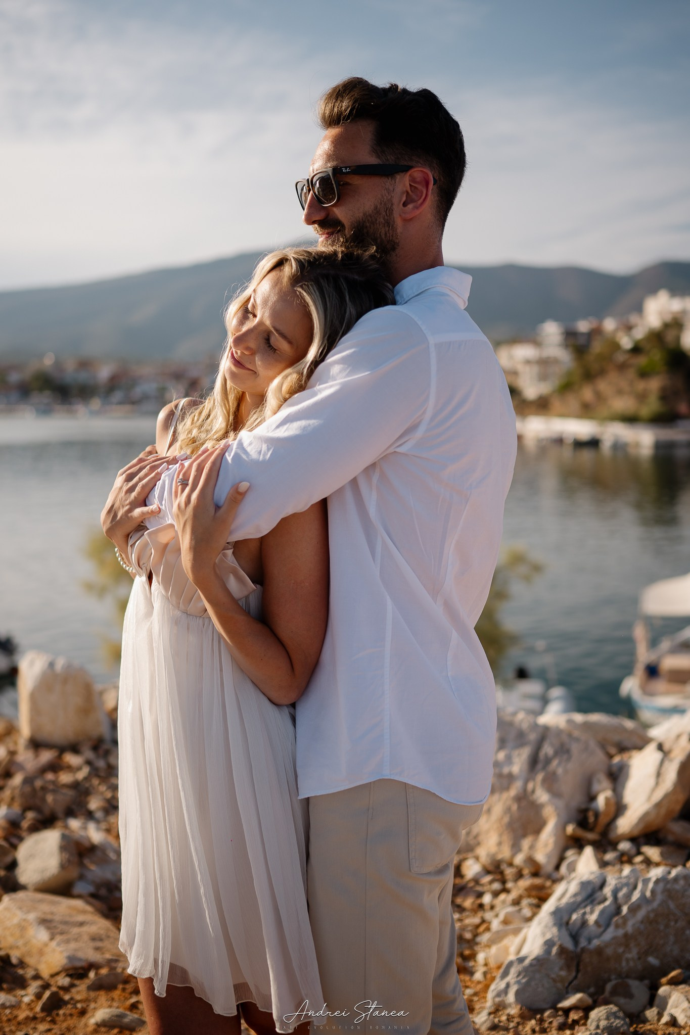 Sorina & Răzvan. Andrei Stanea