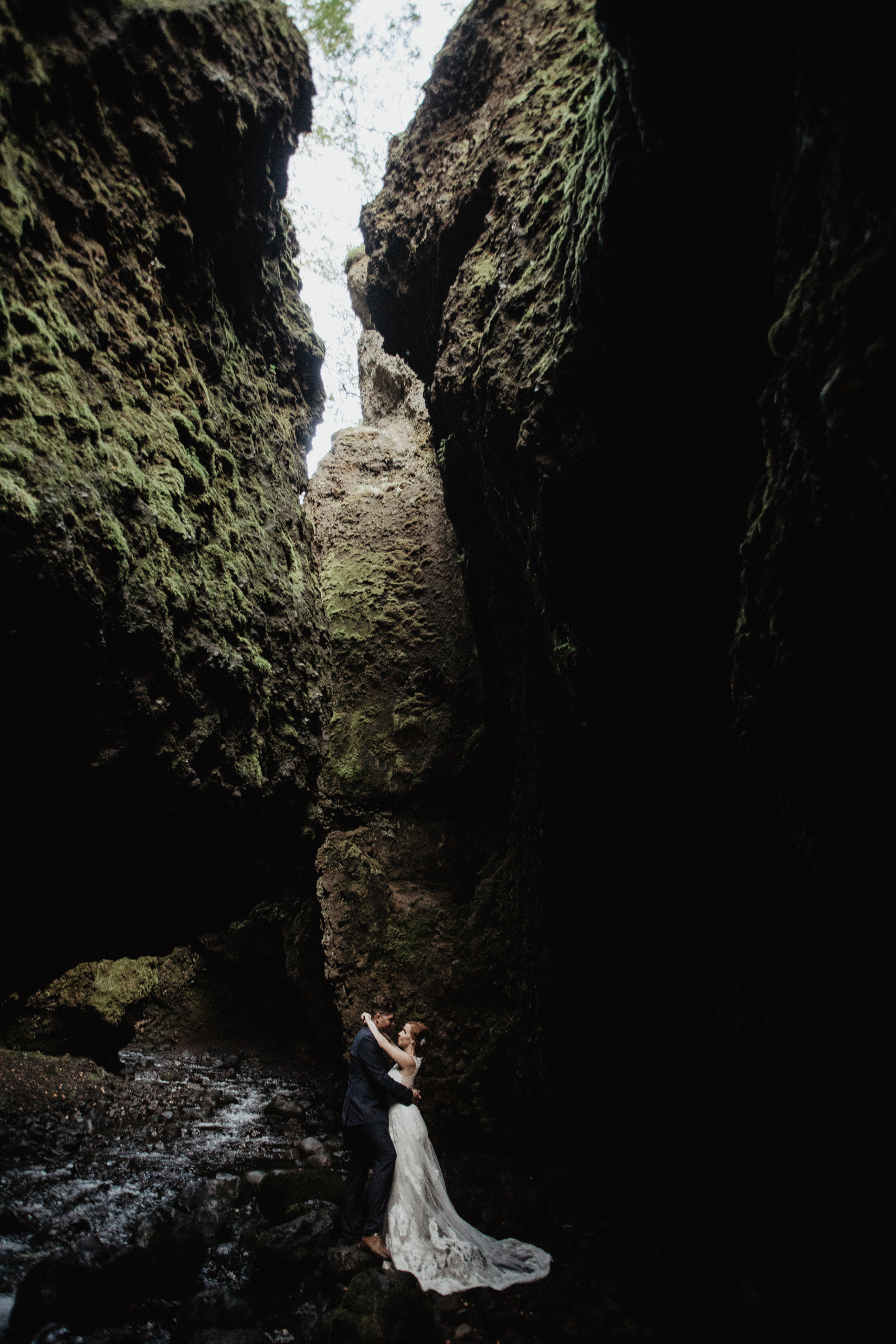 Black beach Iceland elopement | Iceland elopement photographer. Iceland elopement photographer & videographer