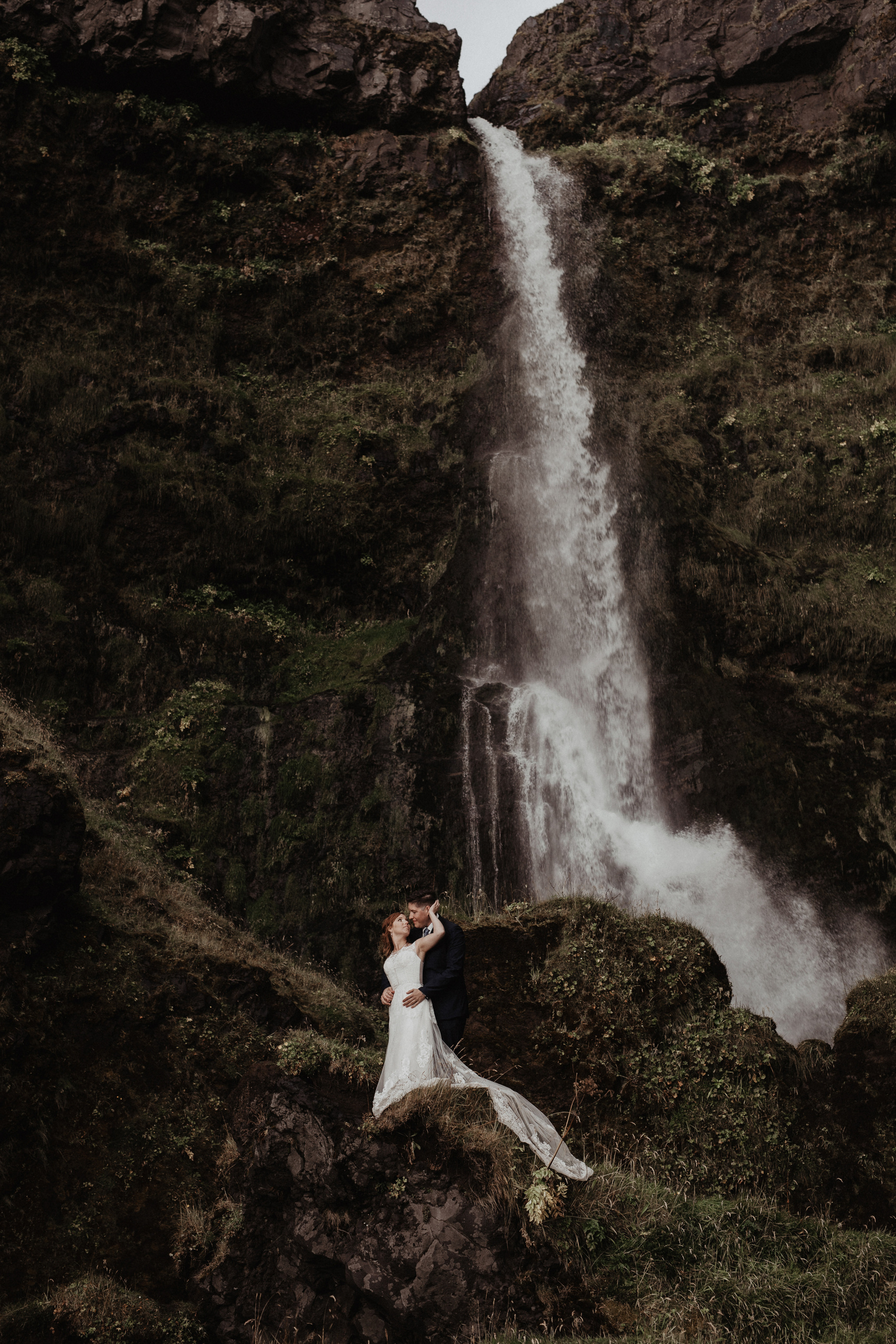 Black beach Iceland elopement | Iceland elopement photographer. Iceland elopement photographer & videographer